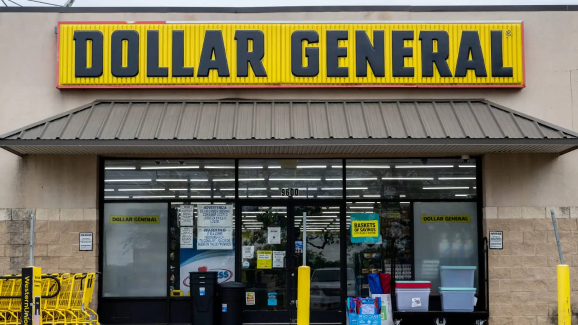 Does Dollar Store Inflation | Image of Dollar General